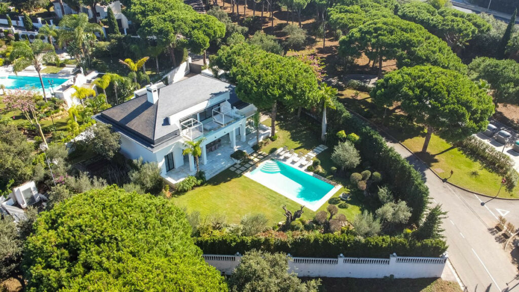 Detached Villa Hacienda Las Chapas Málaga