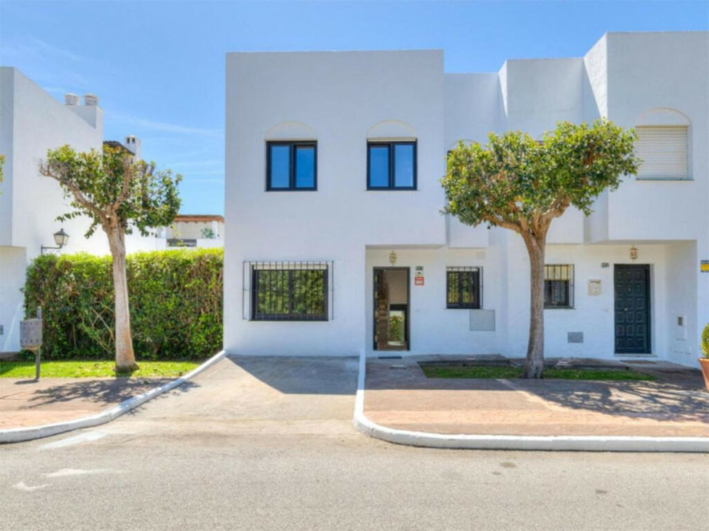 Semi-Detached House San Pedro de Alcántara Málaga