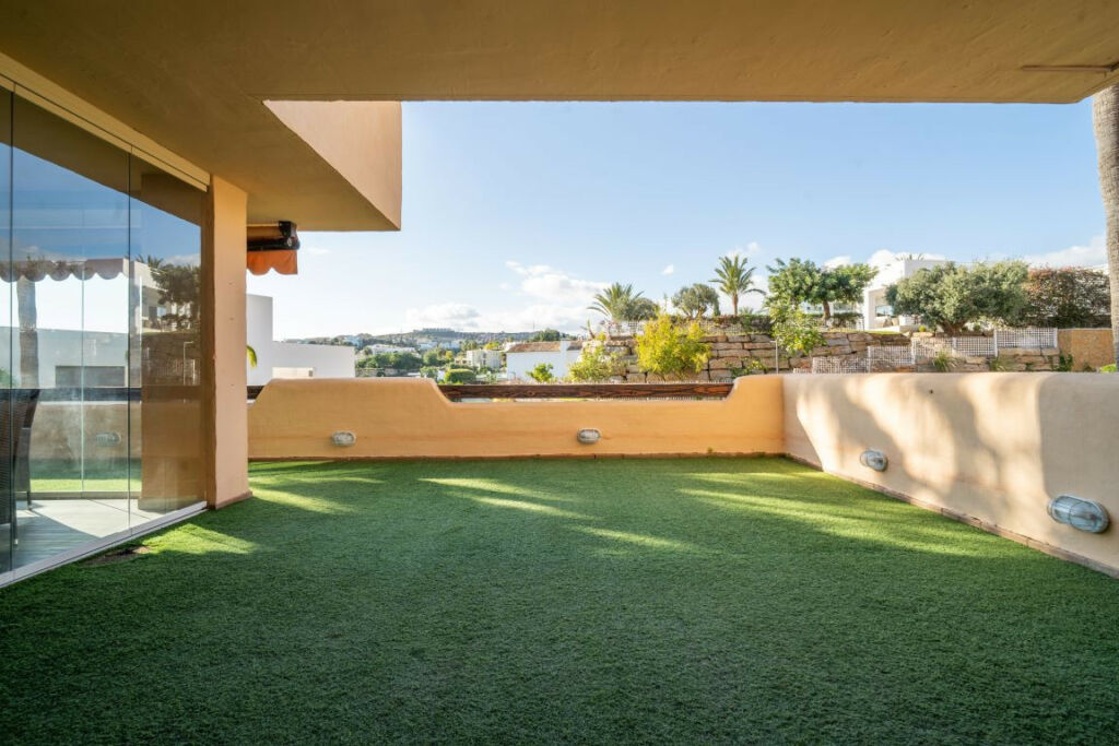 Ground Floor Apartment Benahavís Málaga