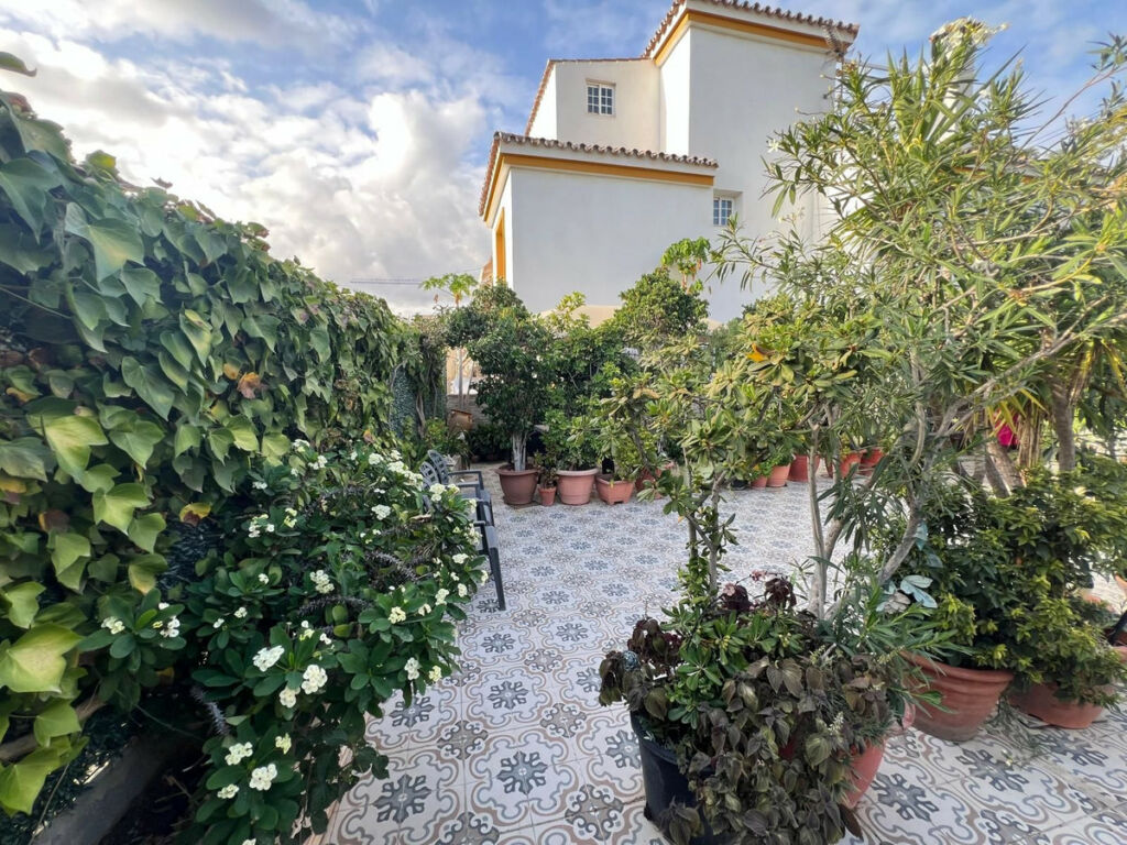 Semi-Detached House Estepona Málaga