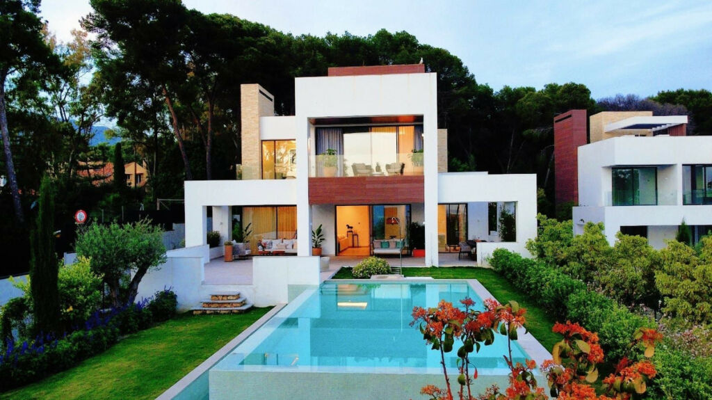 Detached Villa The Golden Mile Málaga