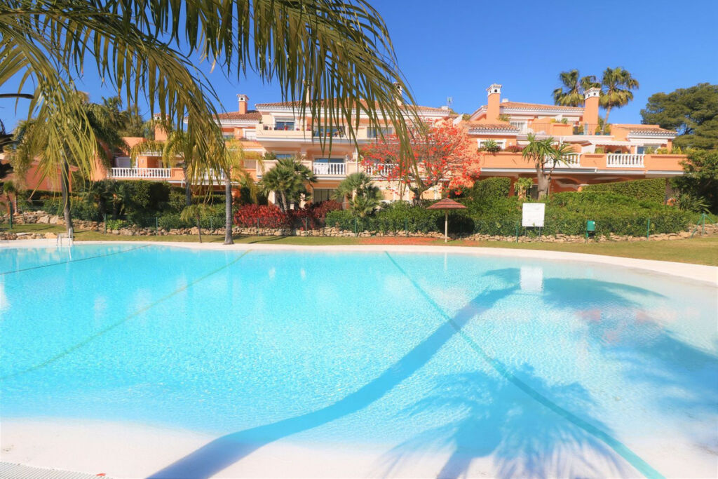 Top Floor Apartment New Golden Mile Málaga