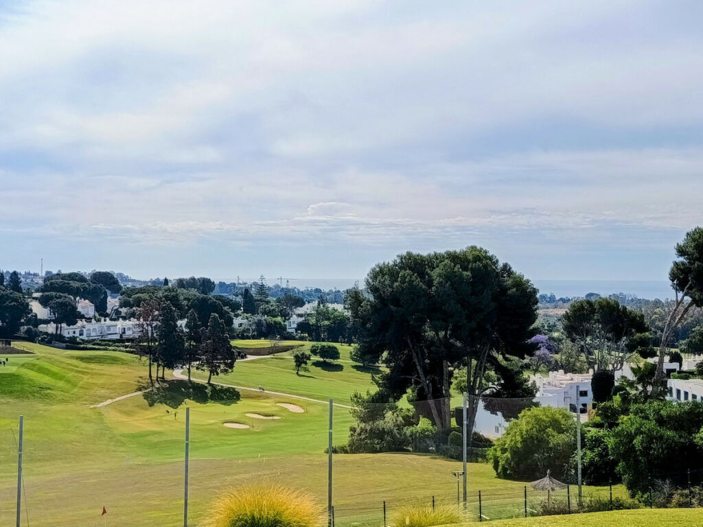 Penthouse Nueva Andalucía Málaga