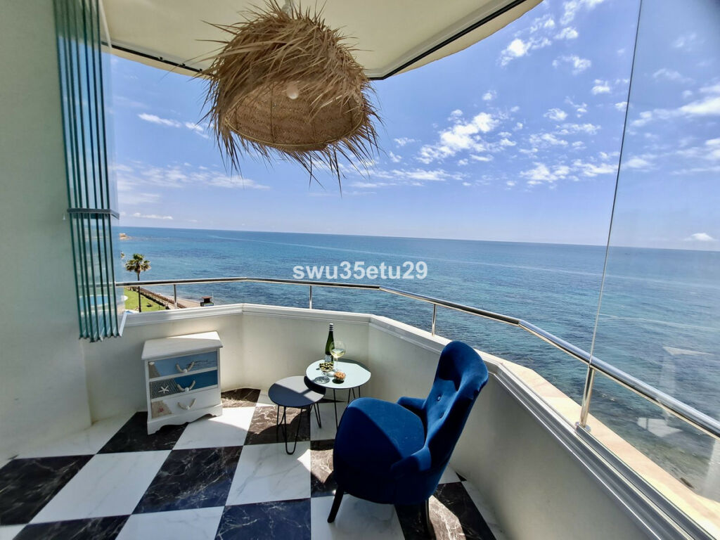 Middle Floor Apartment Calahonda Málaga