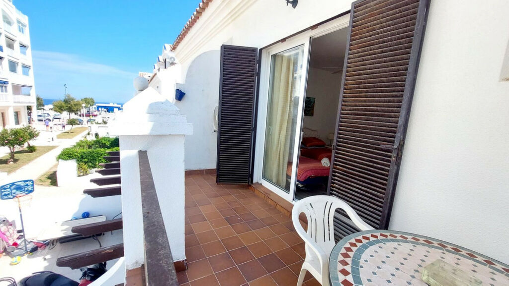 Townhouse Fuengirola Málaga - image 2