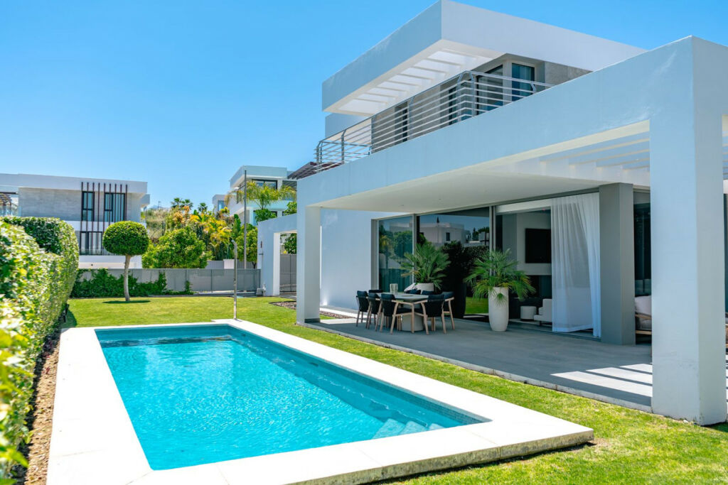 Detached Villa Cancelada Málaga
