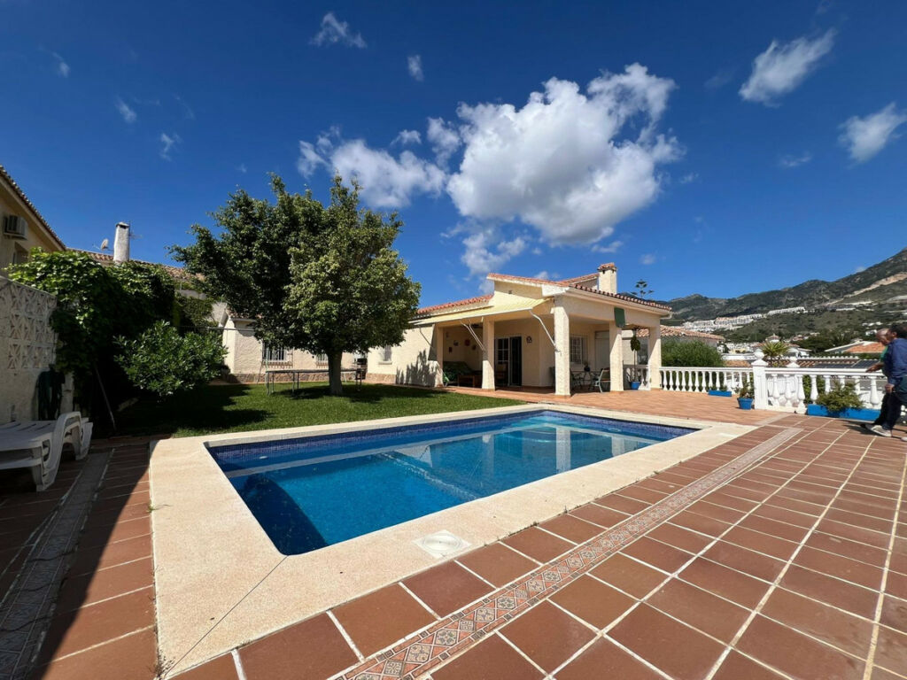 Detached Villa Benalmadena Málaga