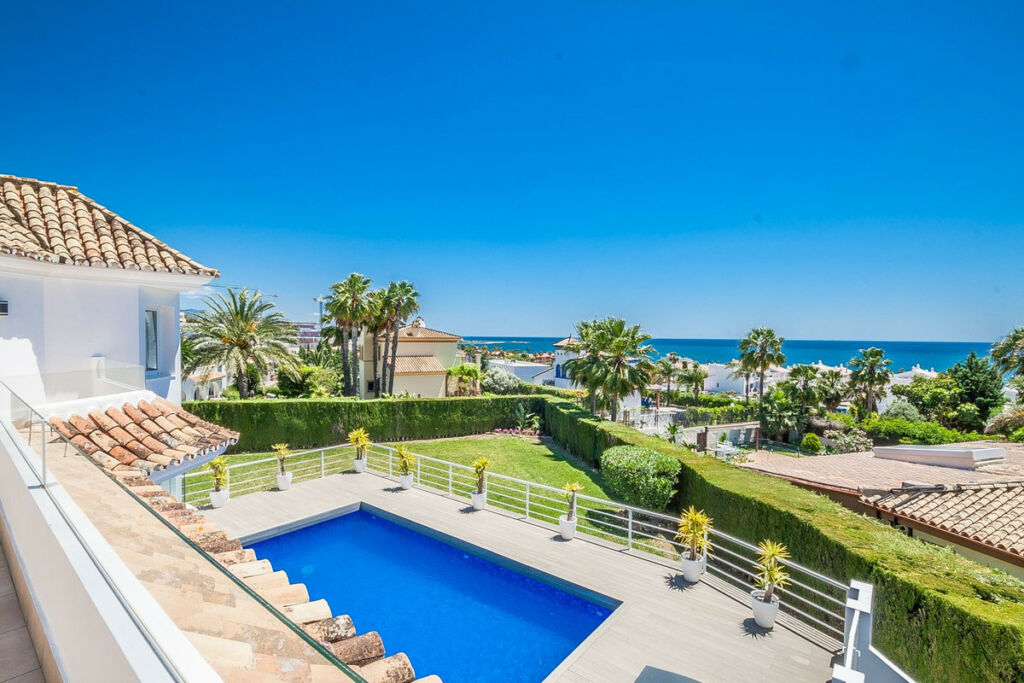 Detached Villa Estepona Málaga