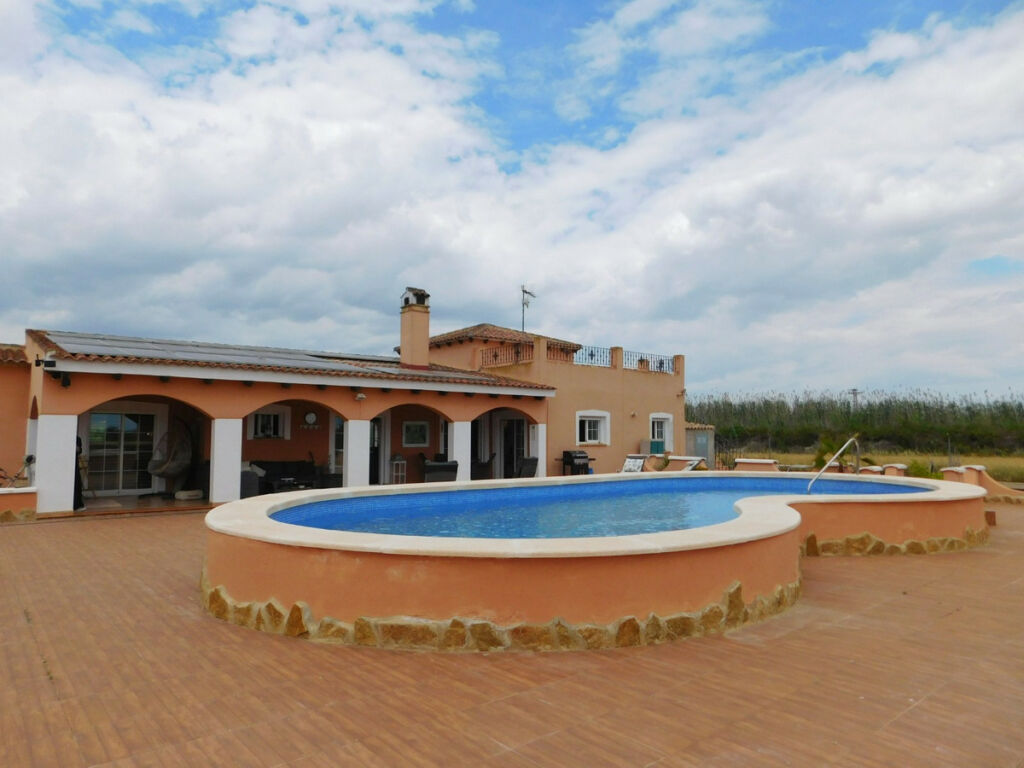 Detached Villa Dolores Alicante