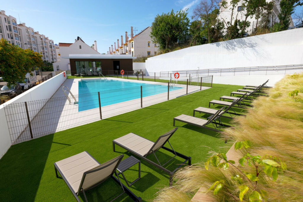 Middle Floor Apartment Estepona Málaga - image 18