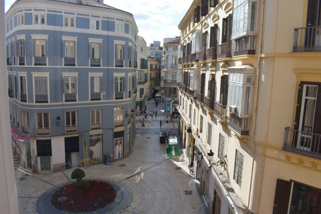 Middle Floor Apartment Málaga Centro Málaga