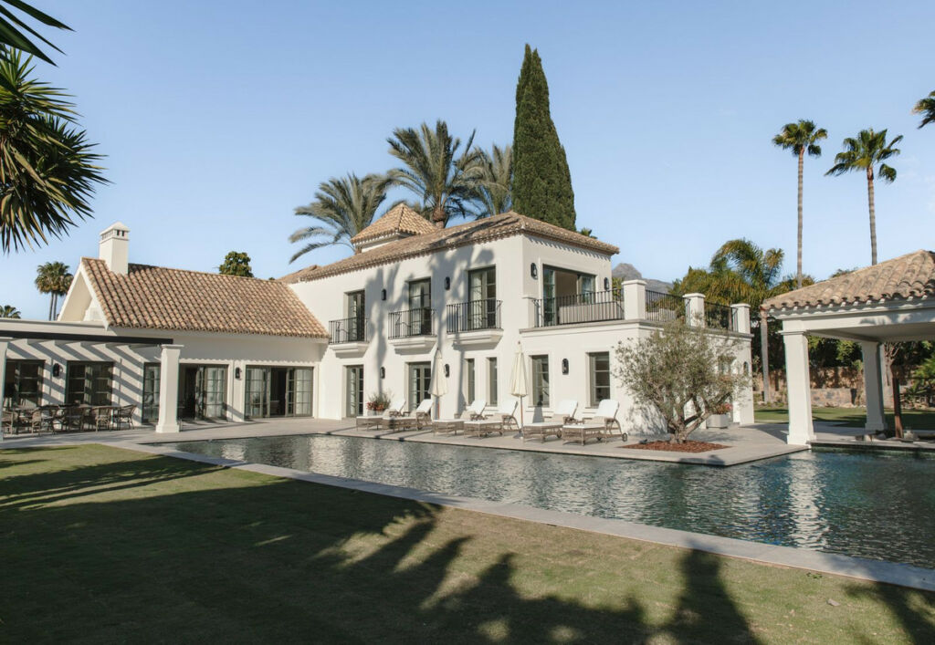 Detached Villa Nueva Andalucía Málaga
