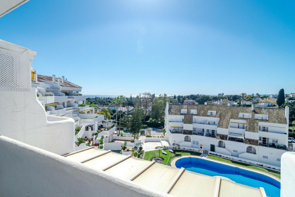 Penthouse Duplex Nueva Andalucía Málaga