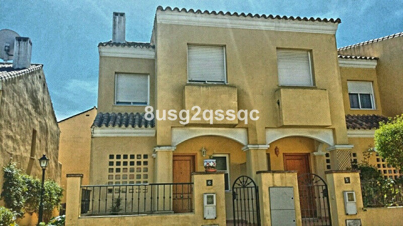 Semi-Detached House Estepona Málaga - image 16