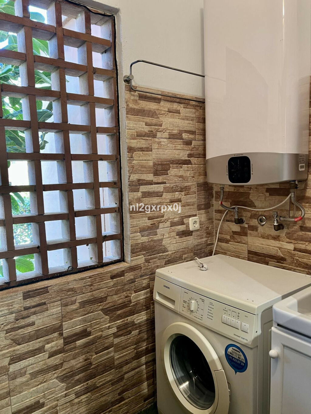 Ground Floor Apartment Benahavís Málaga - image 6