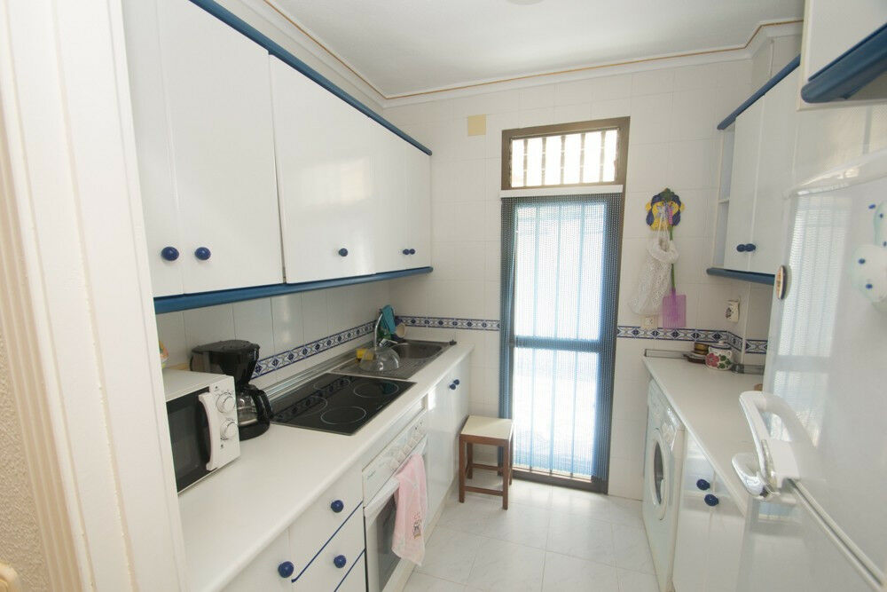 Middle Floor Apartment Mar Azul Alicante - image 10