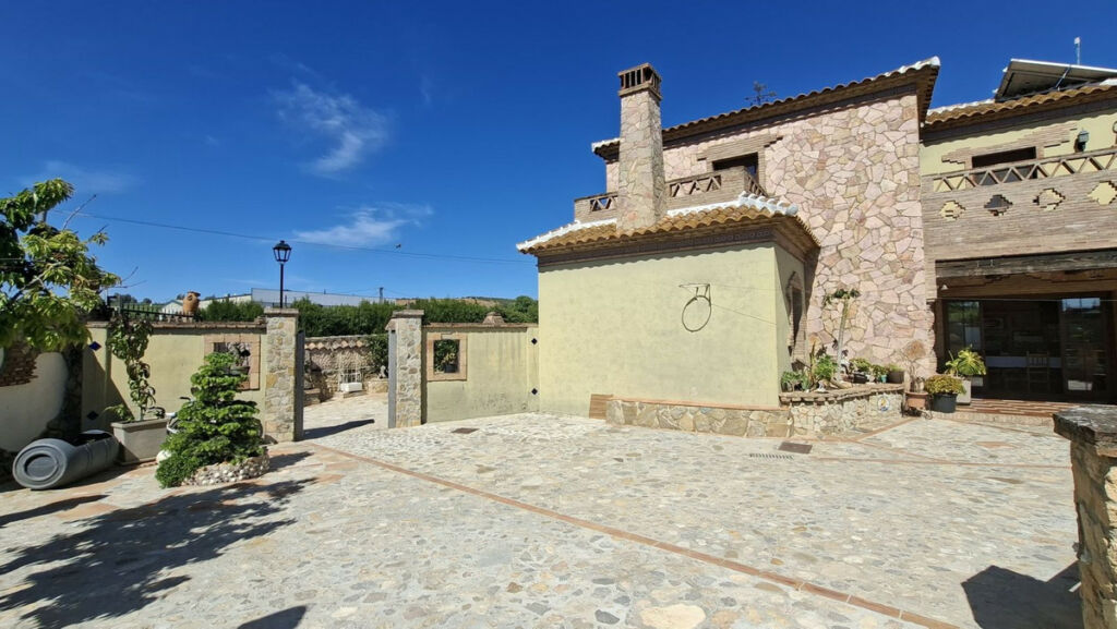Detached Villa Arriate Málaga - image 10