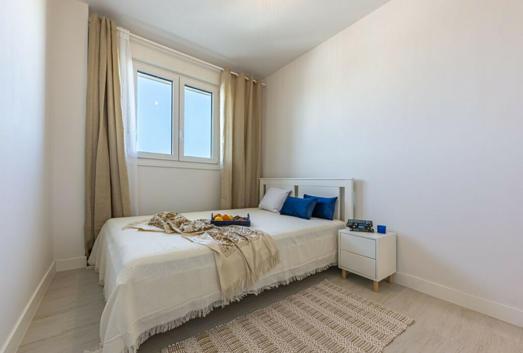 Penthouse Estepona Málaga - image 10