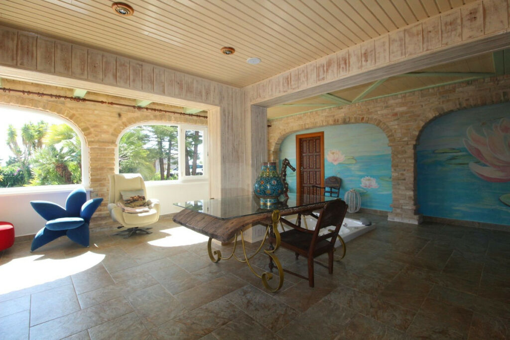 Detached Villa San Pedro de Alcántara Málaga - image 10