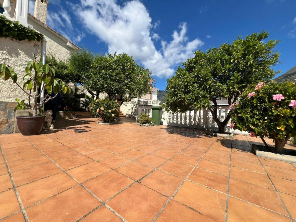 Detached Villa Benalmadena Málaga - image 10
