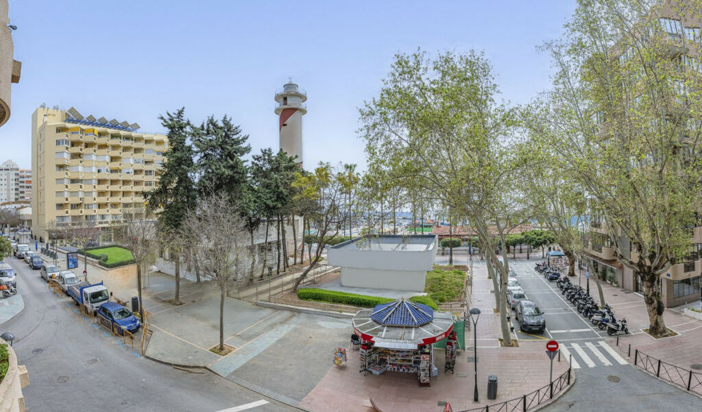 Middle Floor Apartment Marbella Málaga - image 10