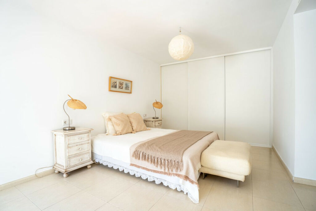 Middle Floor Apartment Torrequebrada Málaga - image 10