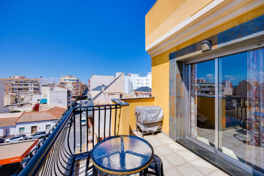 Penthouse Torrevieja Alicante - image 10
