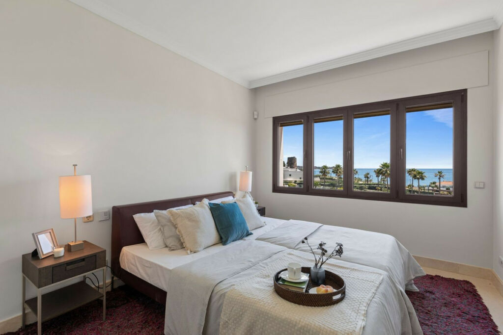 Penthouse Duplex Estepona Málaga - image 11