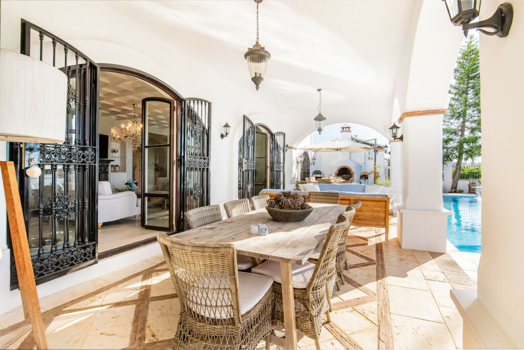 Detached Villa Elviria Málaga - image 10