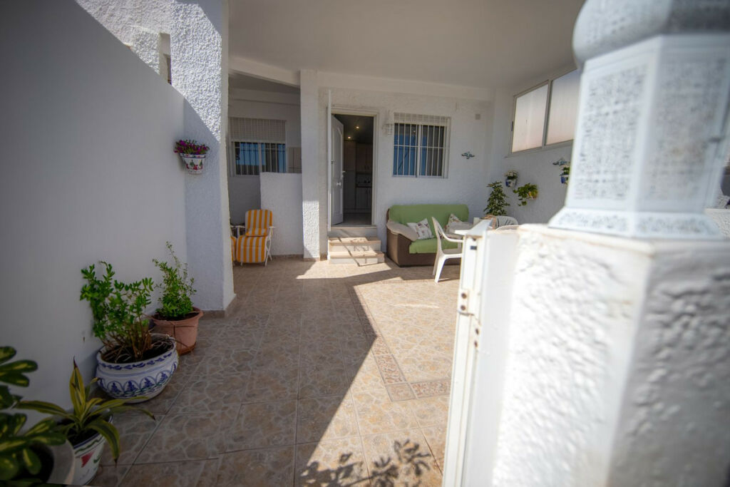 Ground Floor Apartment Torrevieja Alicante - image 10
