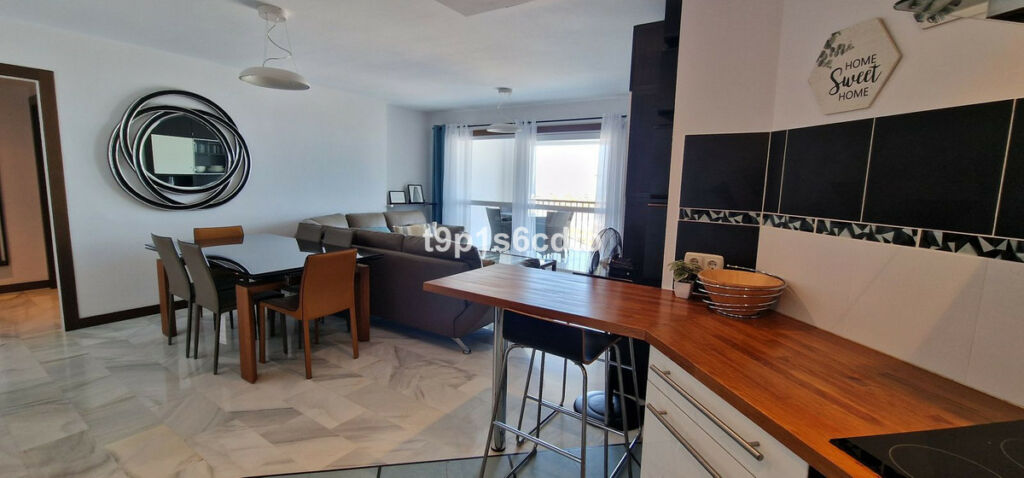 Middle Floor Apartment Puerto Banús Málaga - image 10