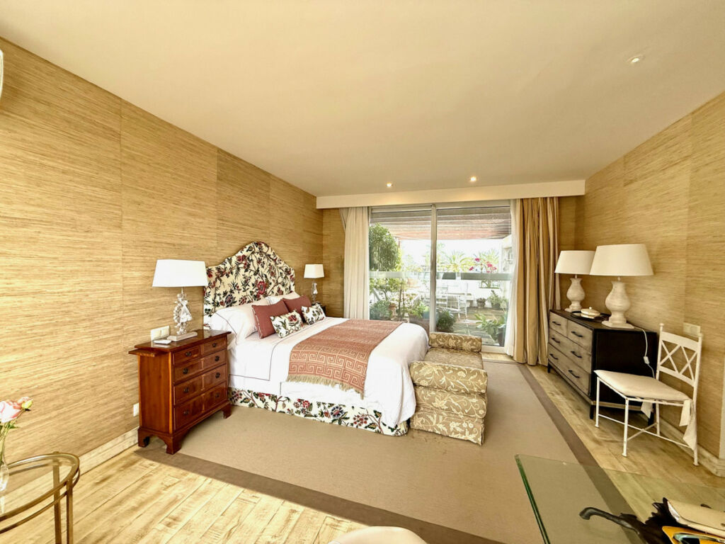 Penthouse Duplex Estepona Málaga - image 10