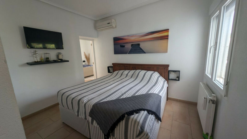 Detached Villa Ciudad Quesada Alicante - image 10