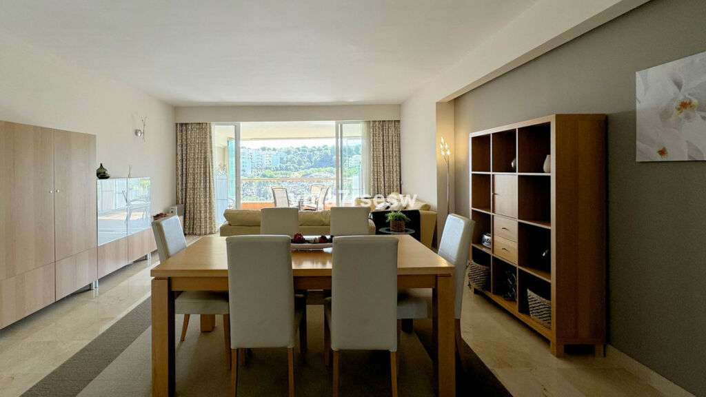 Middle Floor Apartment Riviera del Sol Málaga - image 10