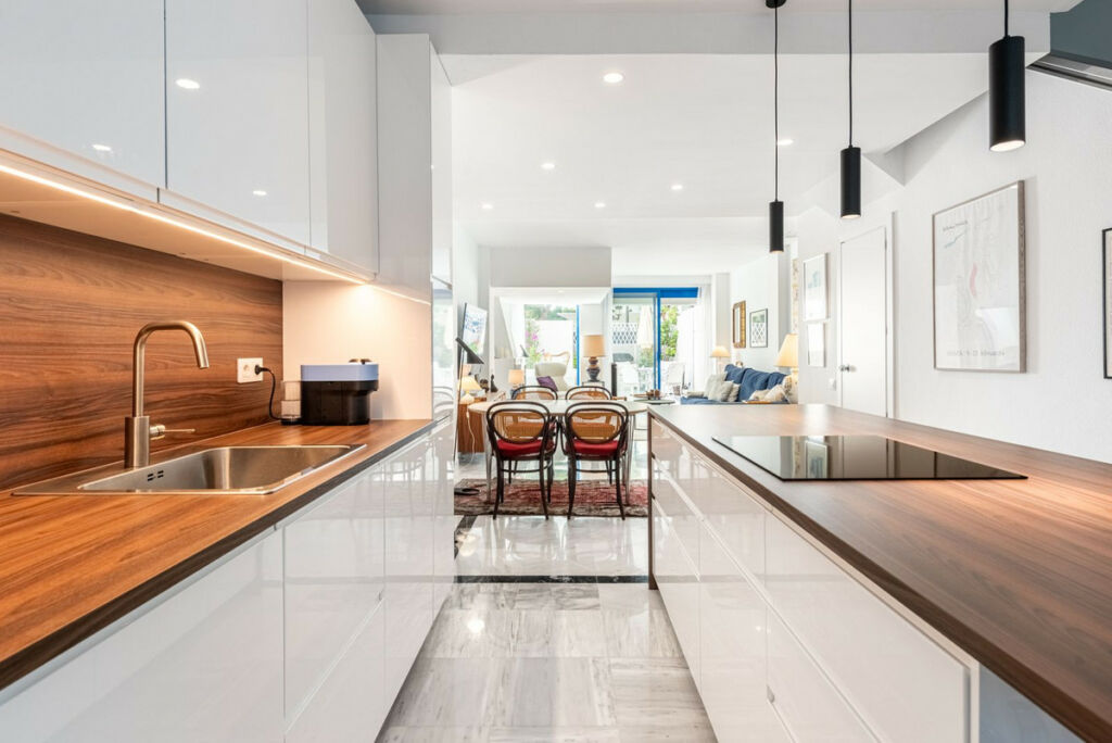 Duplex Marbella Málaga - image 10
