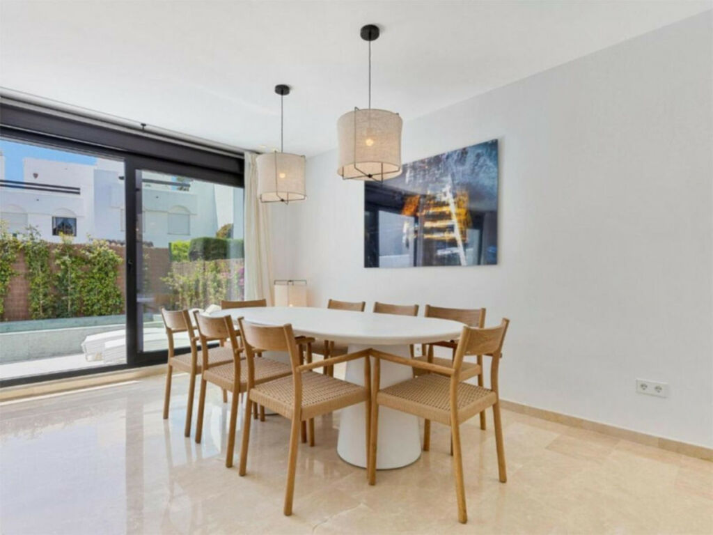 Semi-Detached House San Pedro de Alcántara Málaga - image 10