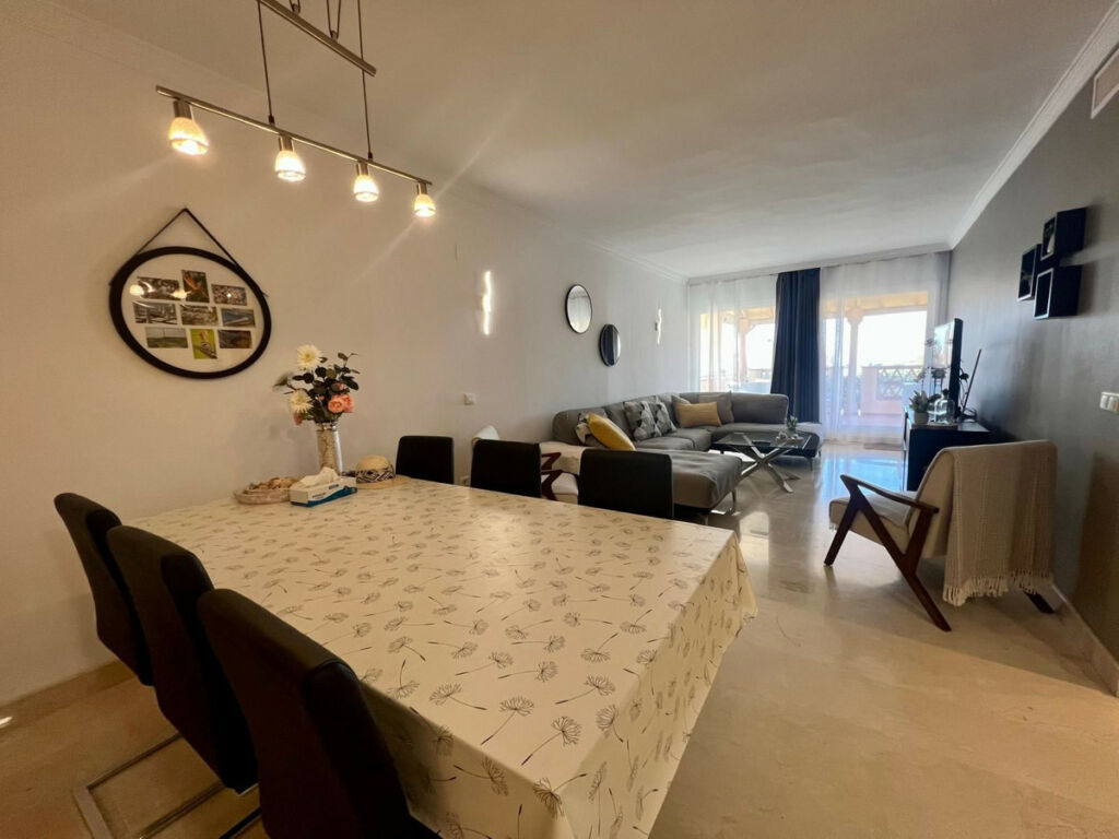 Ground Floor Apartment Elviria Málaga - image 10