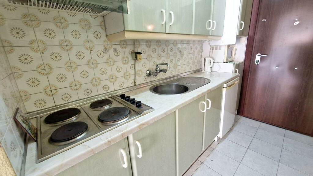 Middle Floor Studio Fuengirola Málaga - image 10