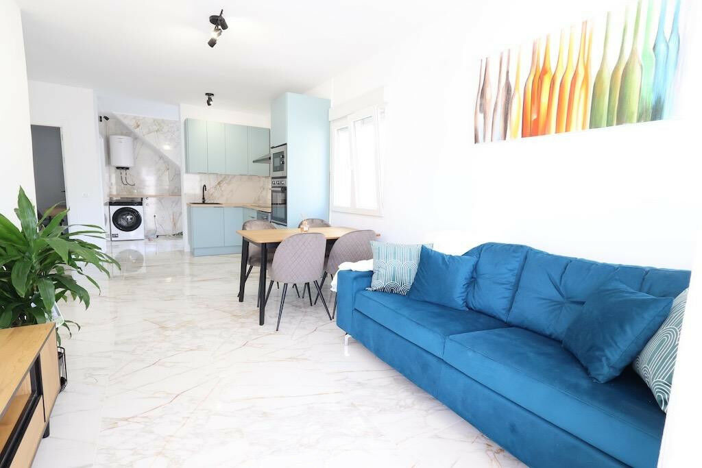 Townhouse San Luis Alicante - image 10