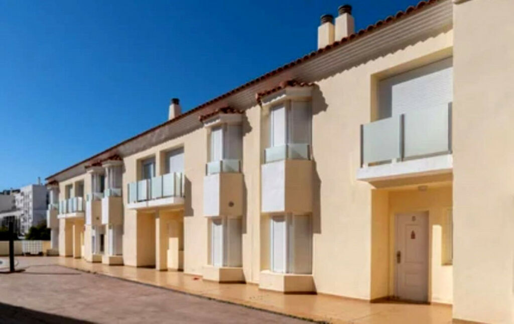 Townhouse Los Boliches Málaga - image 10