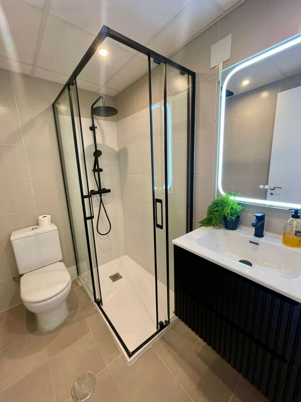 Middle Floor Apartment Riviera del Sol Málaga - image 11