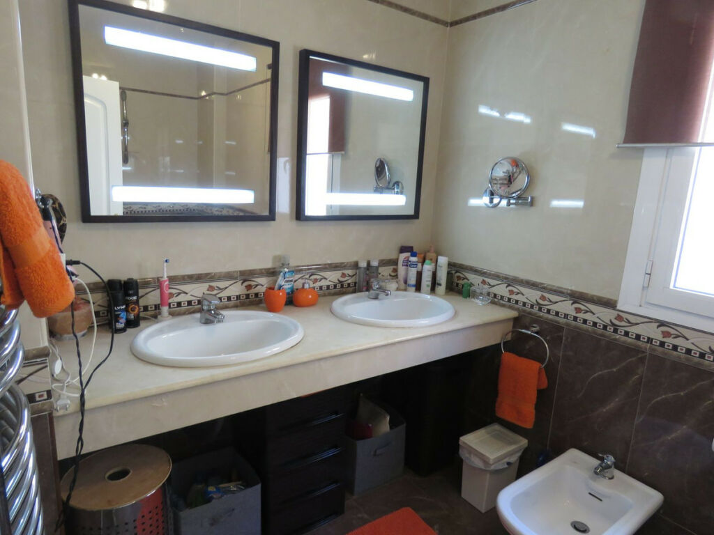 Detached Villa Alhaurín el Grande Málaga - image 10