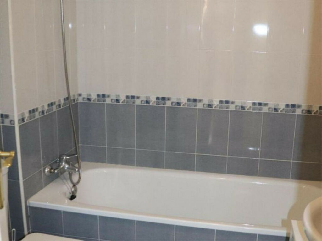 Middle Floor Apartment Marbella Málaga - image 10