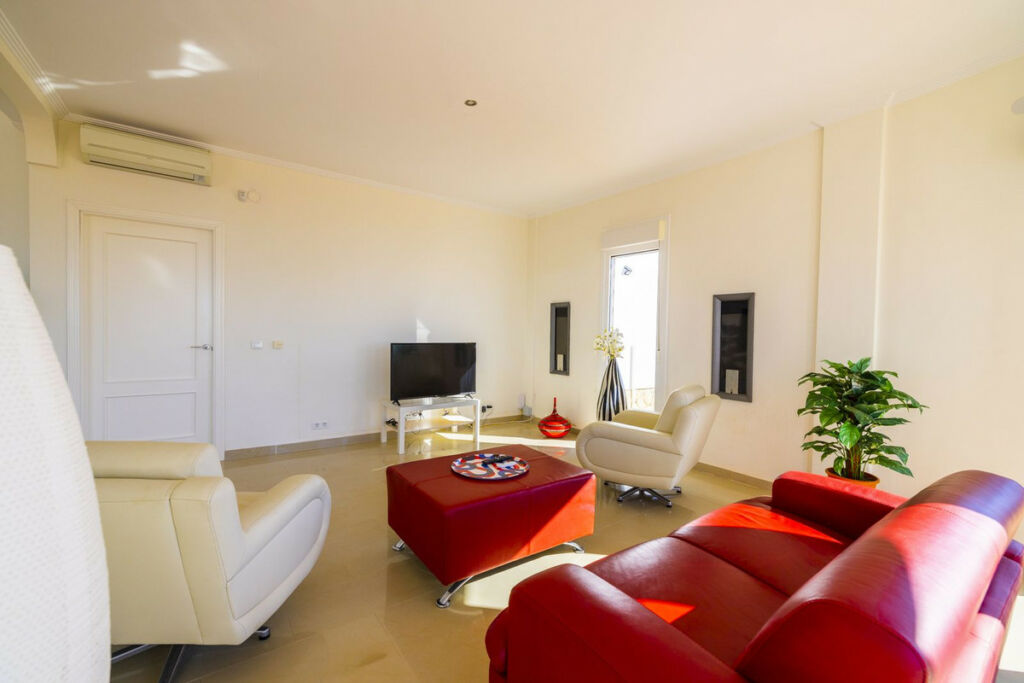 Detached Villa Arenas Málaga - image 10