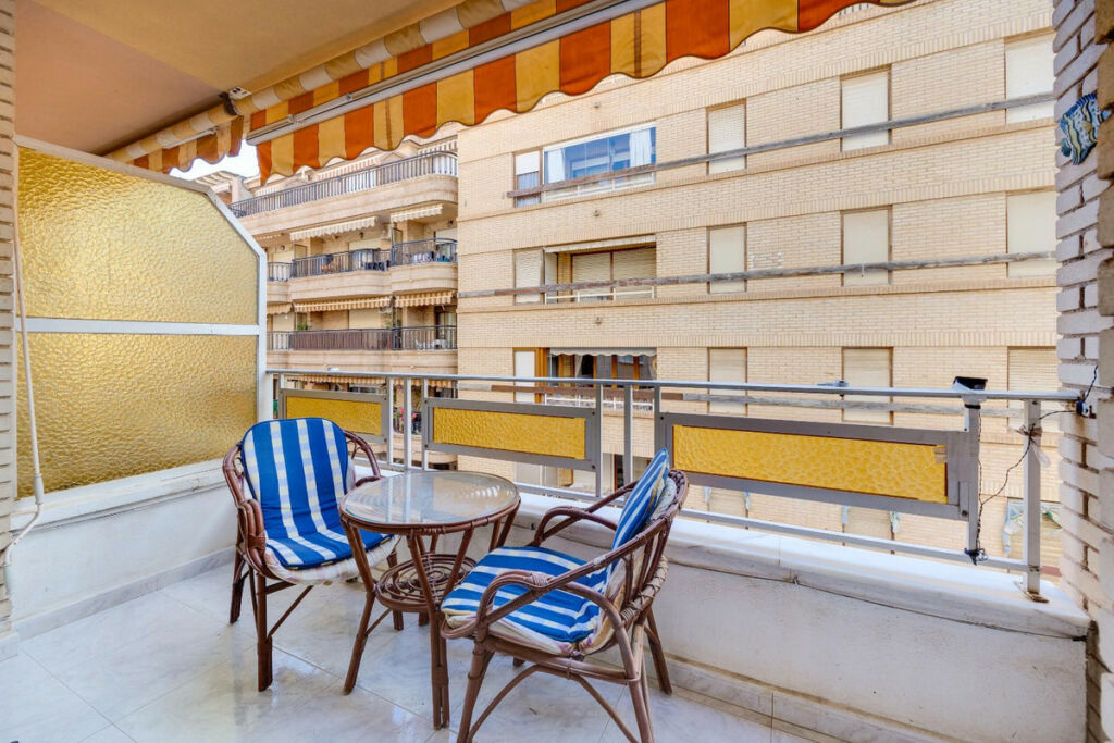 Middle Floor Apartment Playa Del Cura Alicante - image 10