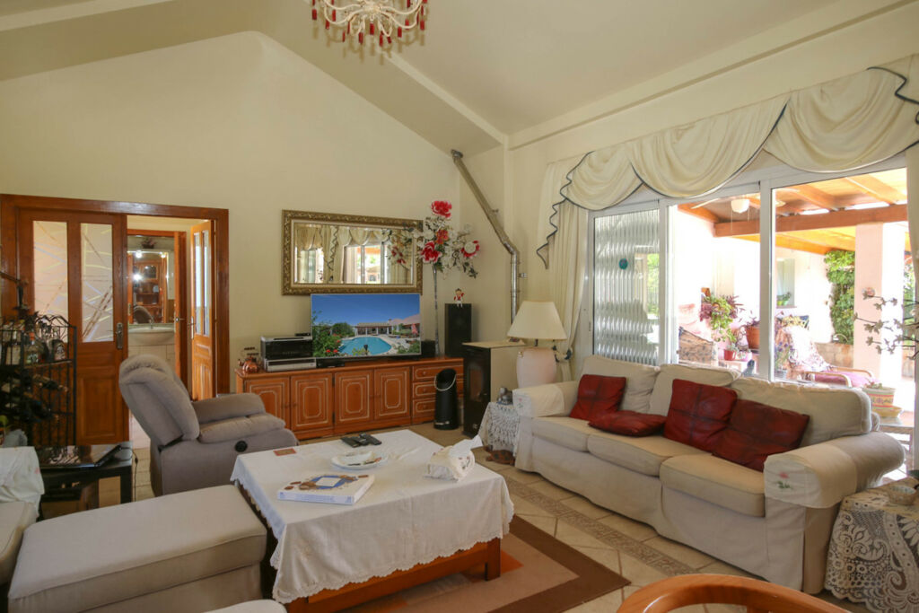 Detached Villa Cártama Málaga - image 12