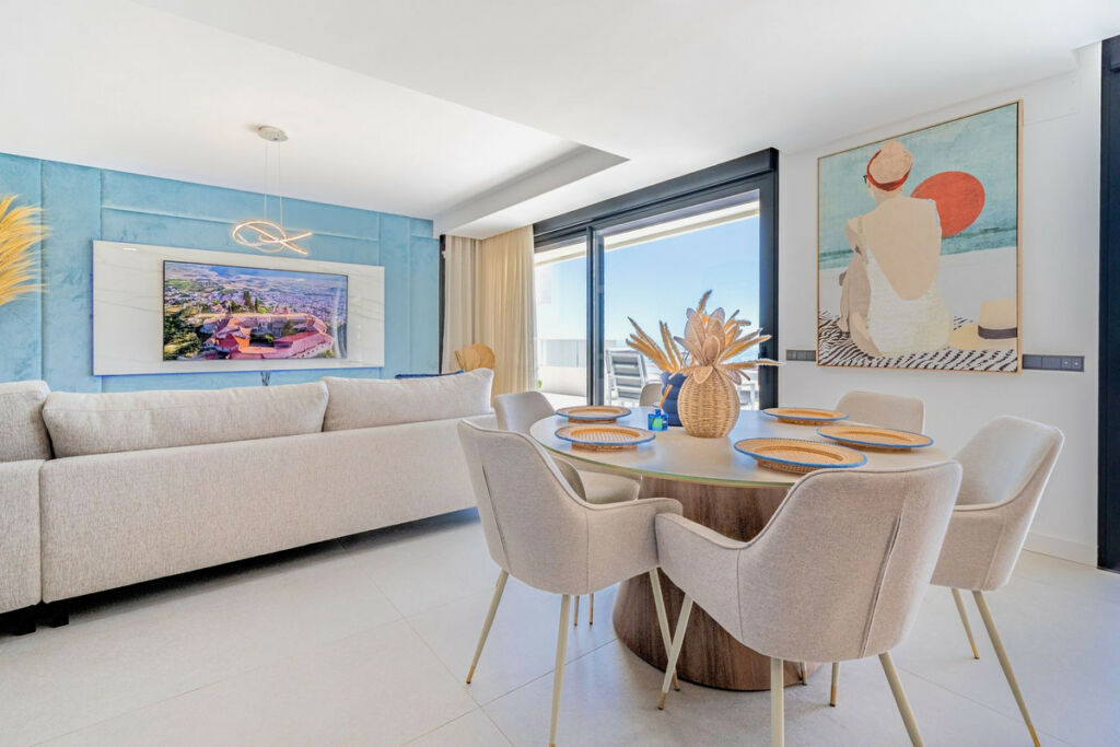 Penthouse Duplex Altos de los Monteros Málaga - image 10