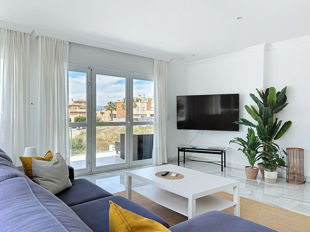 Detached Villa Caleta de Vélez Málaga - image 10