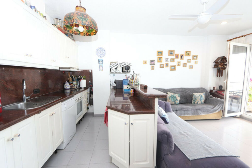 Middle Floor Apartment Playa Flamenca Alicante - image 9