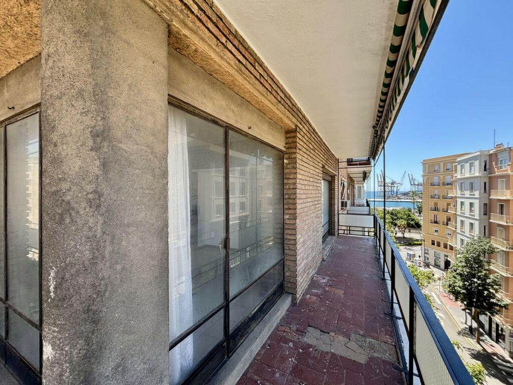 Middle Floor Apartment Málaga Centro Málaga - image 101